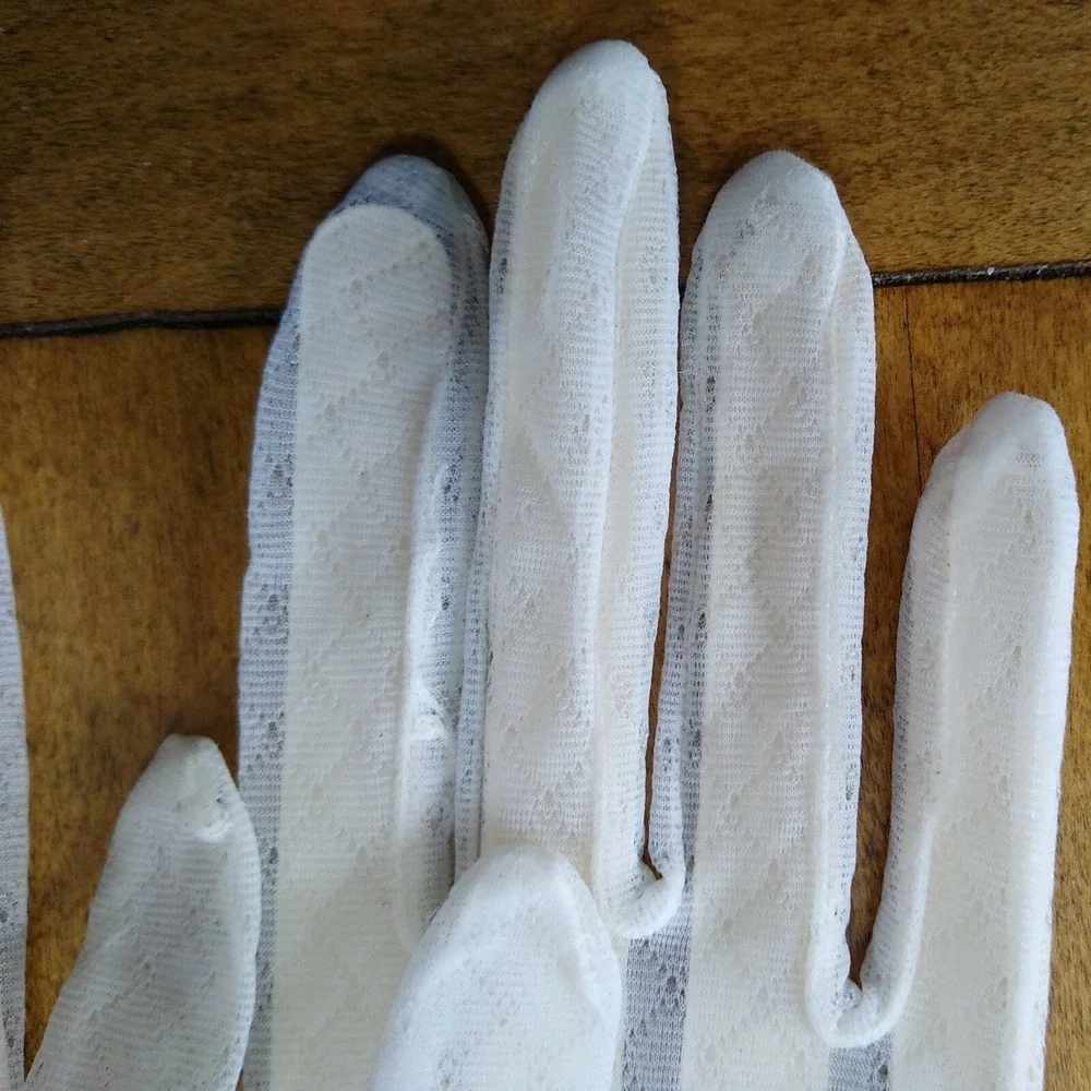 MCM Size 6 Vtg Gloves 10
